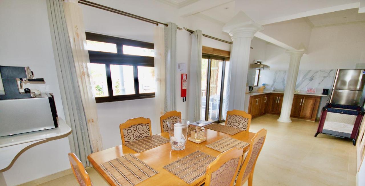 La Petite Maison And Sea Splash Baie Sainte Anne Εξωτερικό φωτογραφία