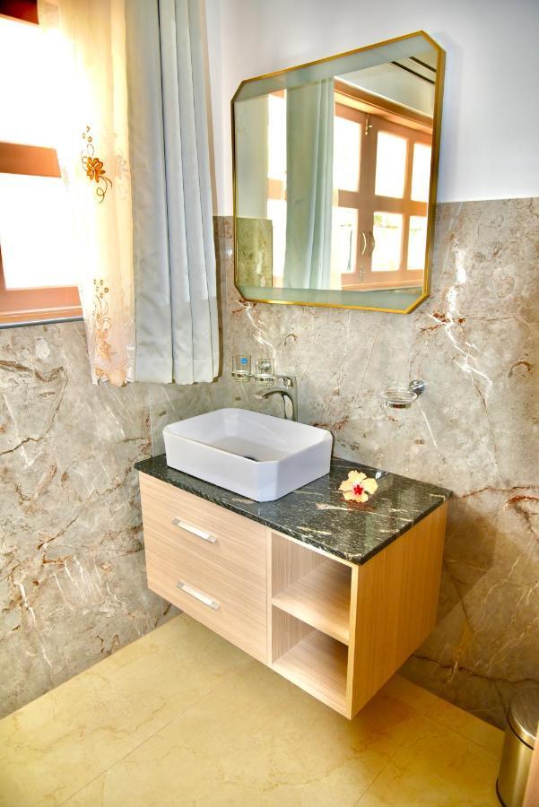 La Petite Maison And Sea Splash Baie Sainte Anne Εξωτερικό φωτογραφία